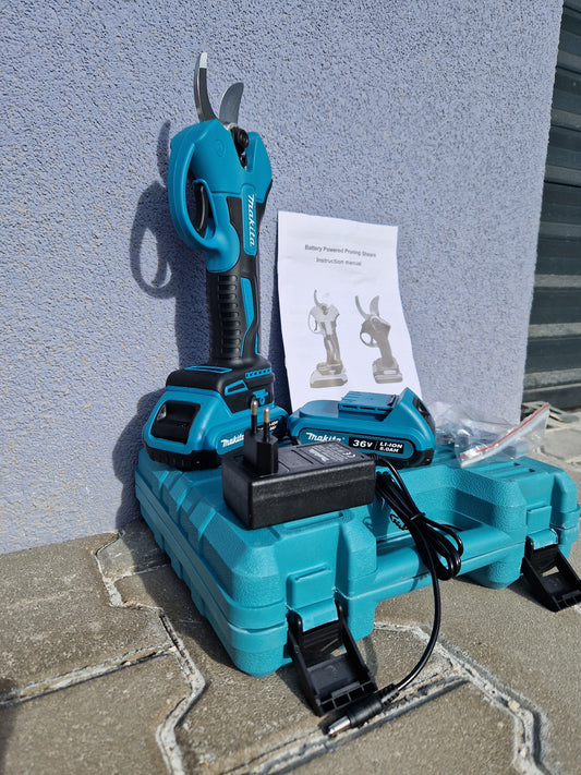 Акумулаторна Ножица Makita 36v 8Ah